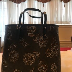 Reversible City Tote Signature Canvas Tulip Print